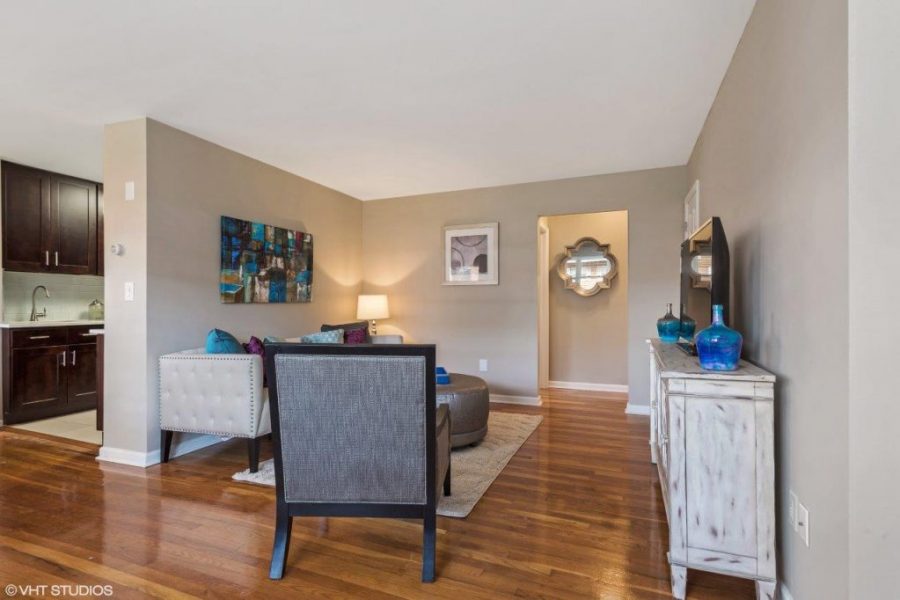 Gallery Metropark Station Apartments