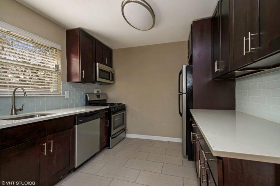 Gallery Metropark Station Apartments